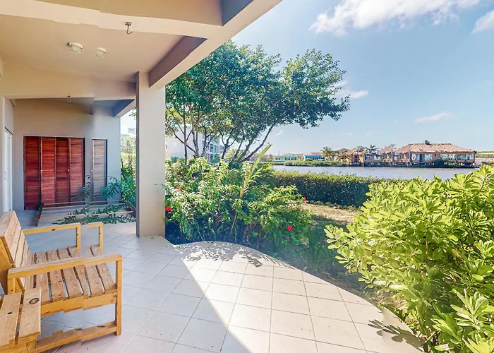 Apartment B103 Mara Laguna *
