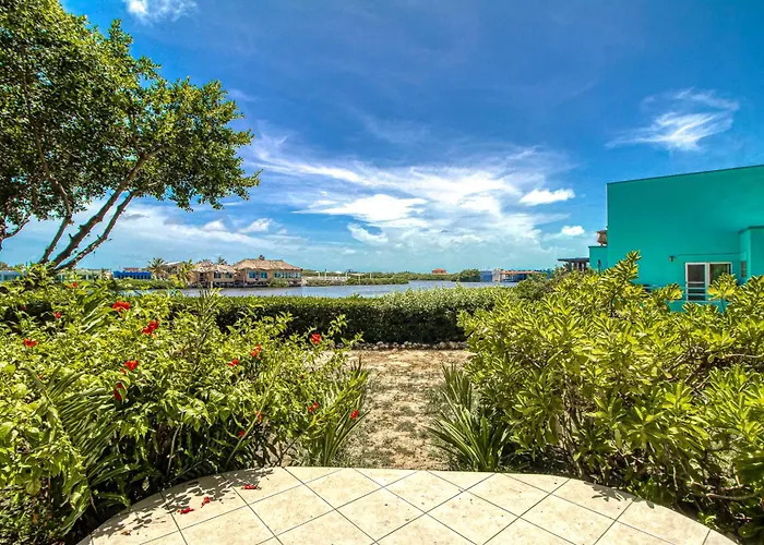 B103 Mara Laguna Apartment San Pedro (Ambergris Caye)