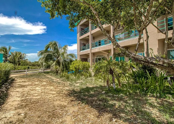 Apartment B103 Mara Laguna San Pedro (Ambergris Caye)